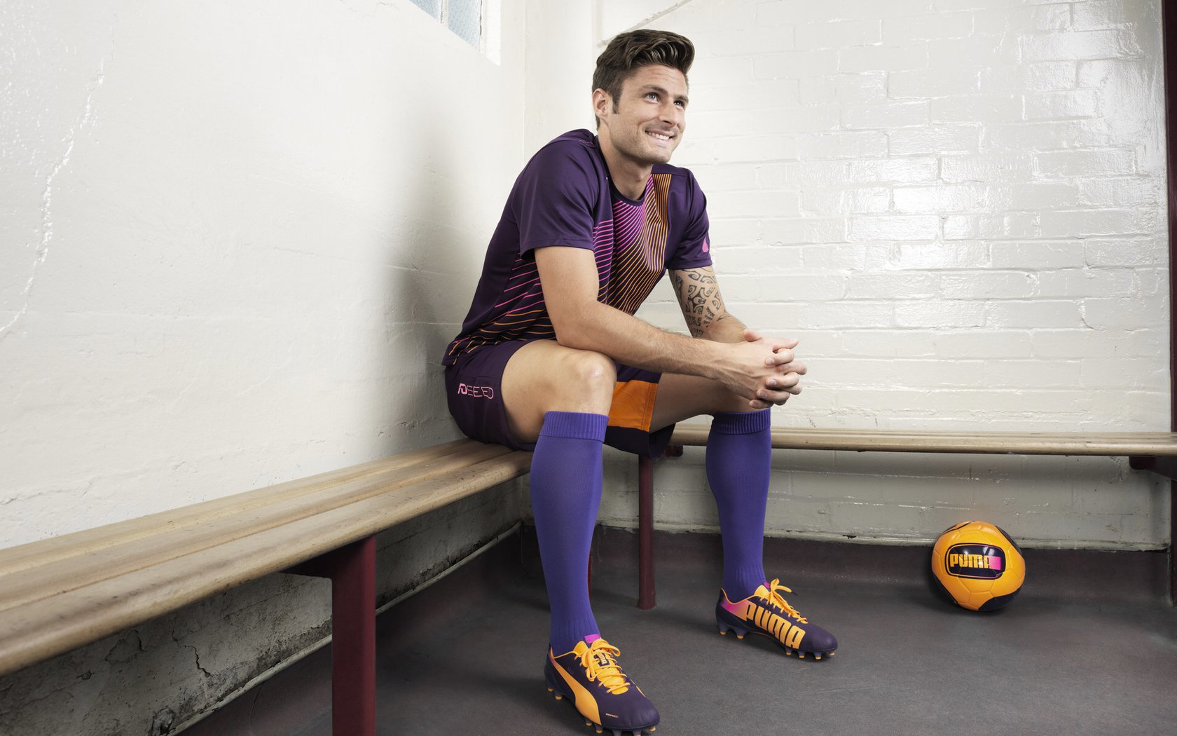 德甲争冠战：莱比锡爆冷击败领头羊，冠军争夺白热化，德国莱比锡足球